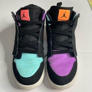 Nike Air Jordan 1 Mid Shoes in Black/Multicolor